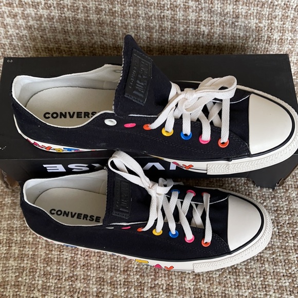 Converse Ctas OX Black/Hyper Pink/Egret MEN`S - Picture 3 of 16